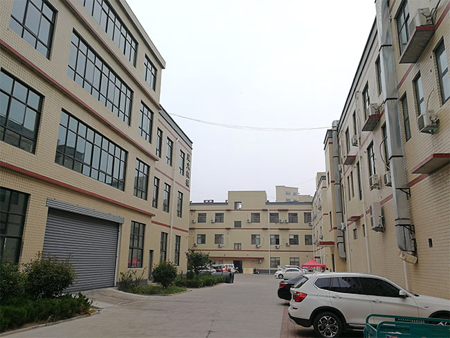 辉达娱乐专业灌装机厂家厂房展示