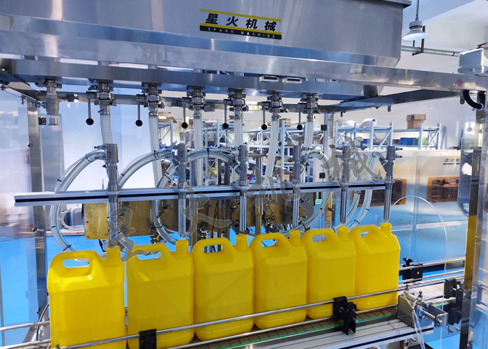 辉达娱乐
液体灌装机